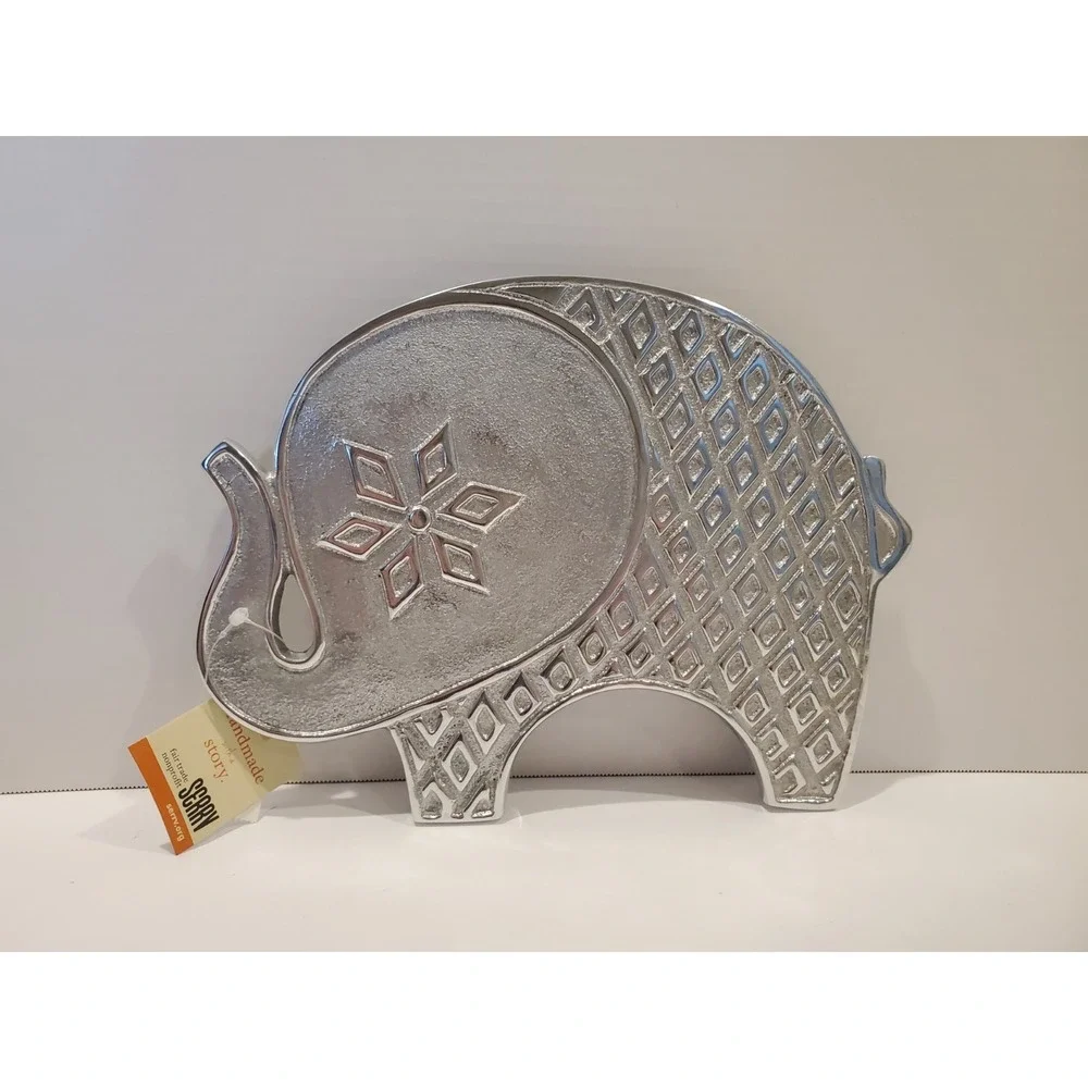 Serrv Aluminum Elephant Trivet Hot Plate Vintage Kitchen Decor Tag Included